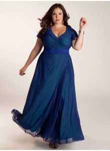 Blue is such a great choice for a stunning  gown fora  formal occasion.